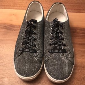 BCBG GIRLS  Sneakers. Size 6. Ladies